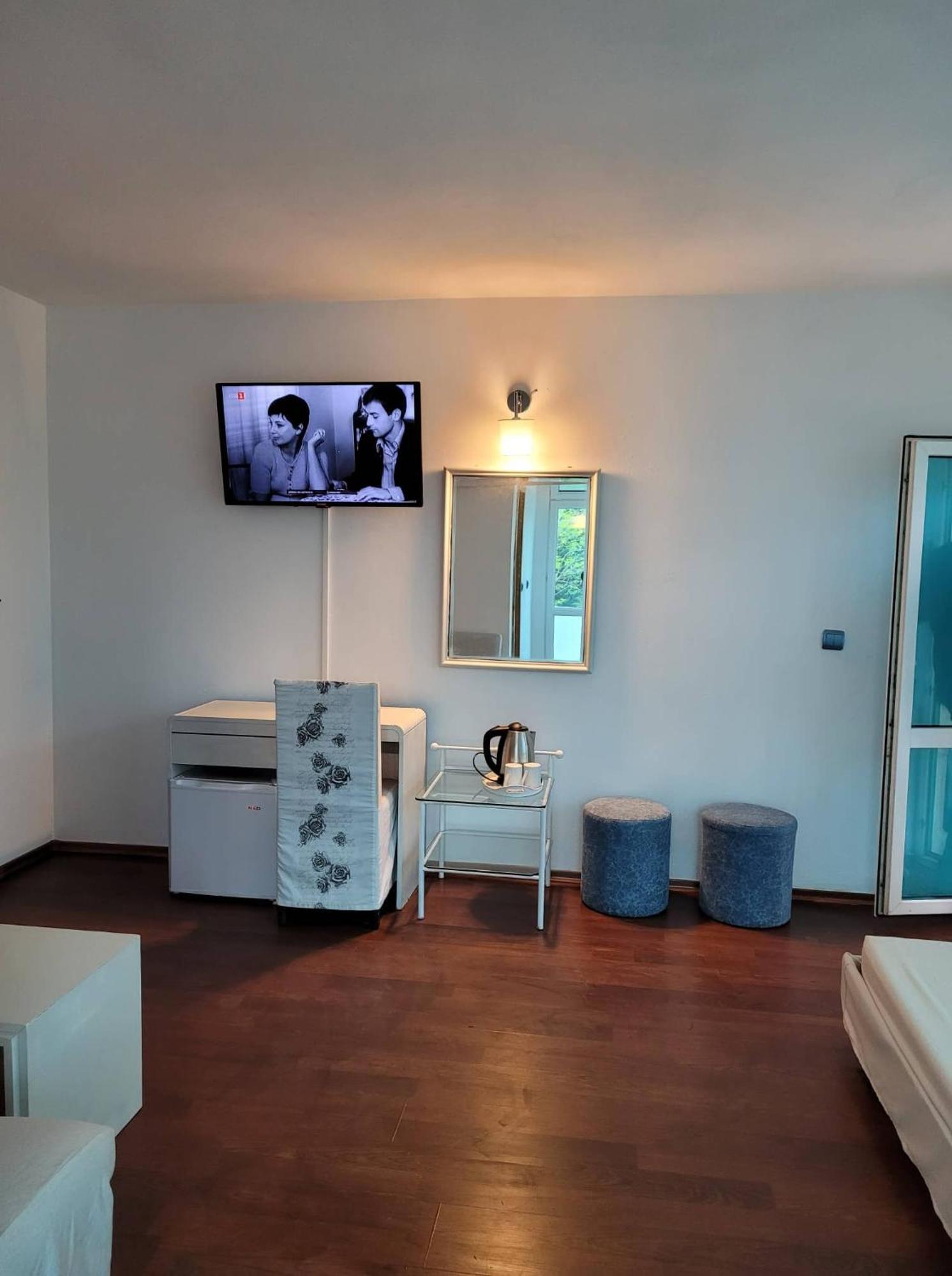 Veronika Hotel 3*