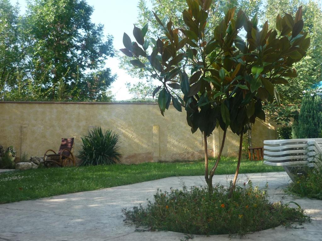 Veronika Hotel 3*